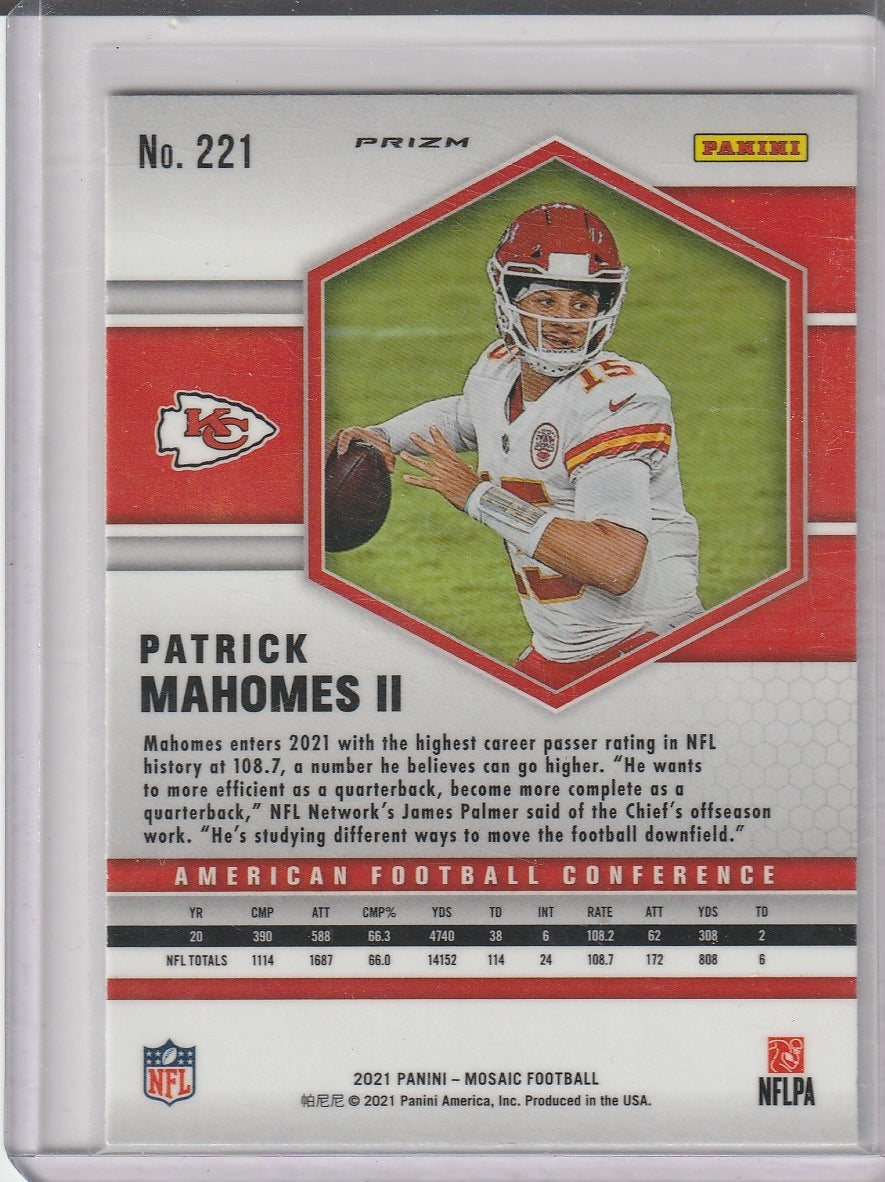 2021 Panini Mosaic Football - Patrick Mahomes II 'Pink Camo'