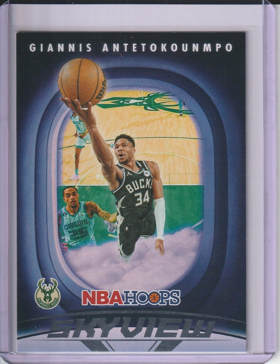 2023-24 Panini Hoops Basketball - Giannis Antetokounmpo 'Skyview'