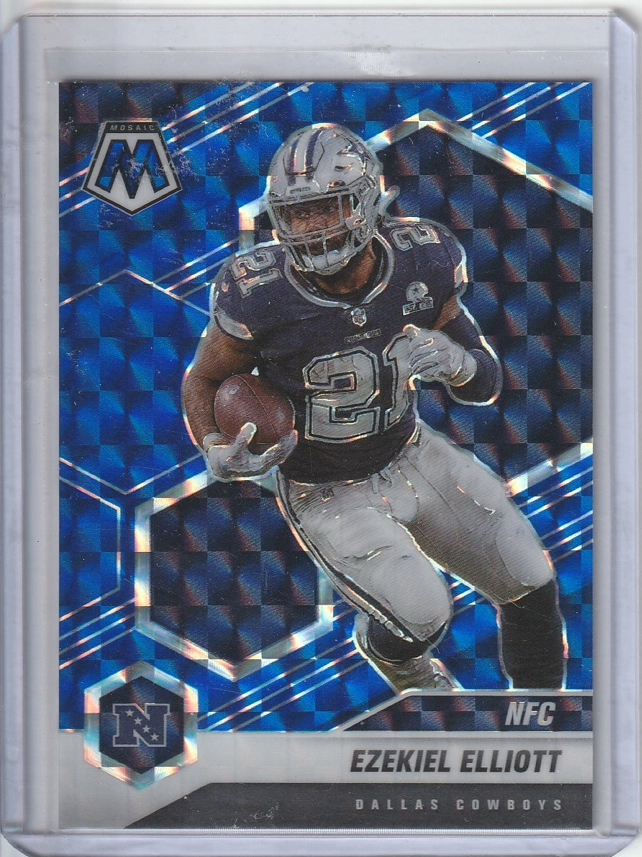 .2021 Panini Mosaic Football - Ezekiel Elliott 'Blue Prizm' /99