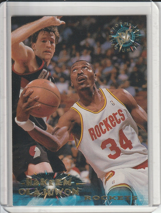 1996 Topps Stadium Club - Hakeem Olajuwon
