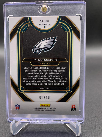2024 Panini Select Football - Dallas Goedert ‘Dragon Scale’ Gold /10